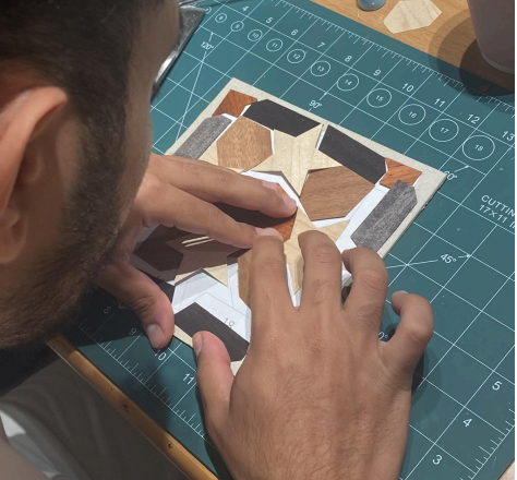 Marquetry: the art of wood veneer Workshop - ورشة فن قشرة الخشب