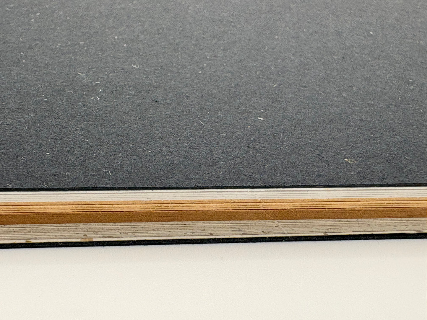 KHAM Natural Paper Sketchbook A4 – كراسة أوراق خام