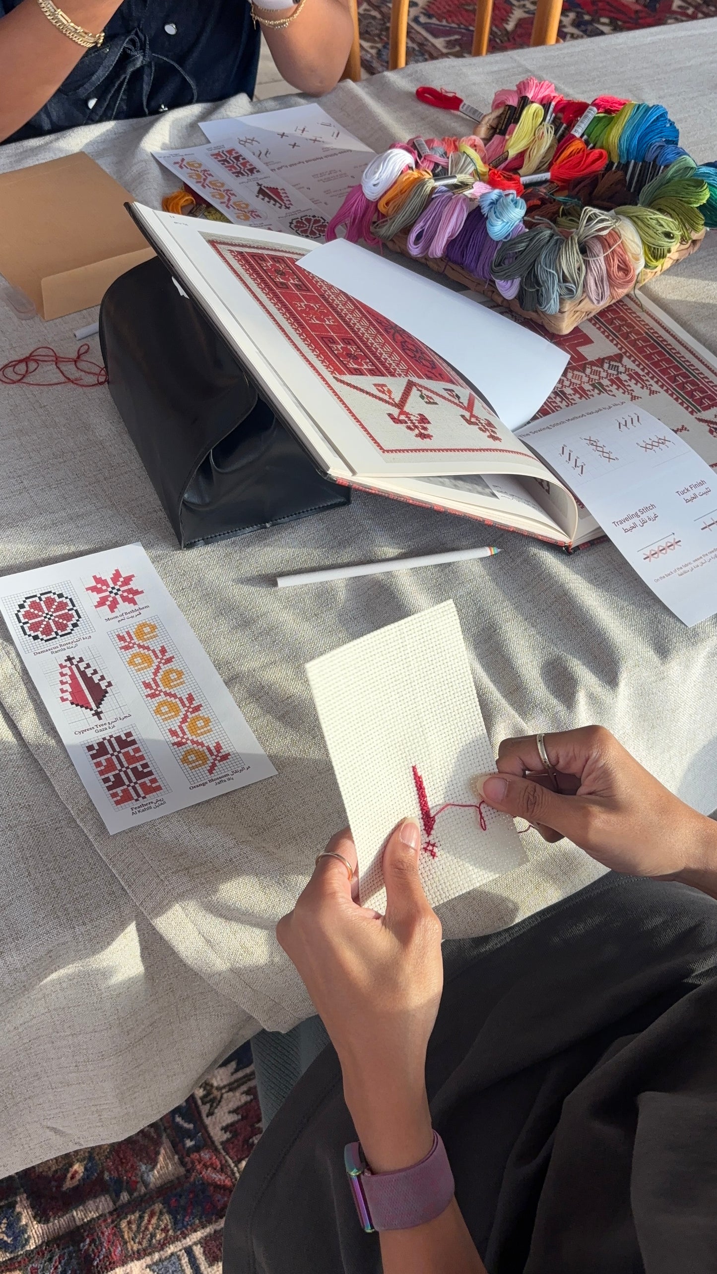 Rooted Threads: Palestinian Tatreez Workshop I خيوط متجذرة: ورشة التطريز الفلسطيني